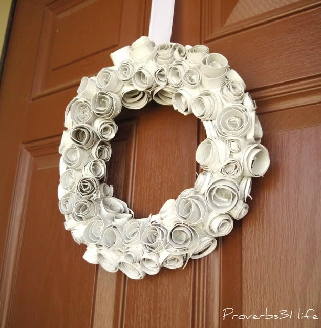 15 Extremely Creative & Easy DIY Toilet Paper Roll Crafts