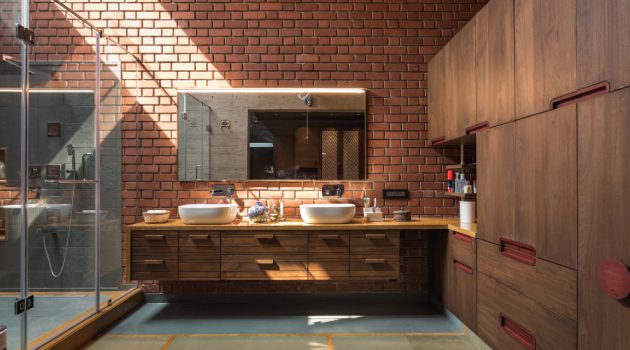 16 Superb Industrial Bathroom Designs That Will Catch You Off Guard