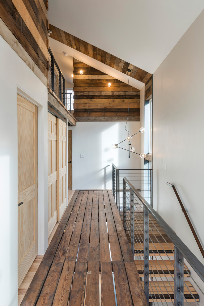 18 Engaging Industrial Hallway Designs For Your Loft