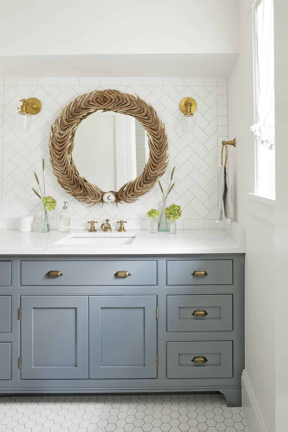 Elegant & Soft Bathroom Atmosphere to Fall in Love at First Sight Elegant & Soft Bathroom Atmosphere to Fall in Love at First Sight