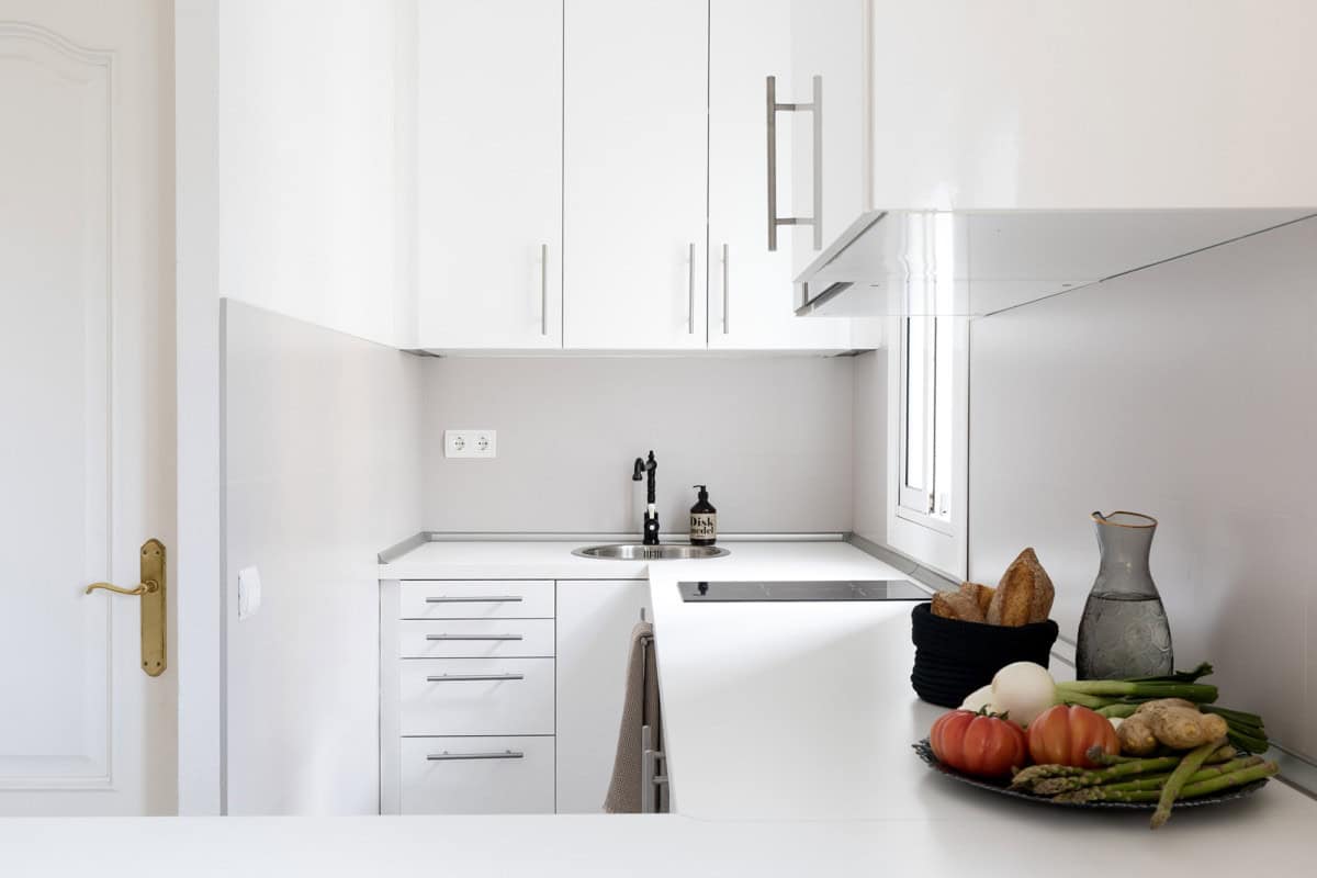 Cozy Apartment Right Next to The Barceloneta Beach Will Make You Daydream! Cozy Apartment Right Next to The Barceloneta Beach Will Make You Daydream!