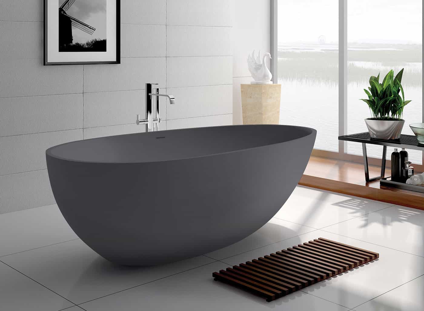 A Dark Shade in the Bathroom A Dark Shade in the Bathroom