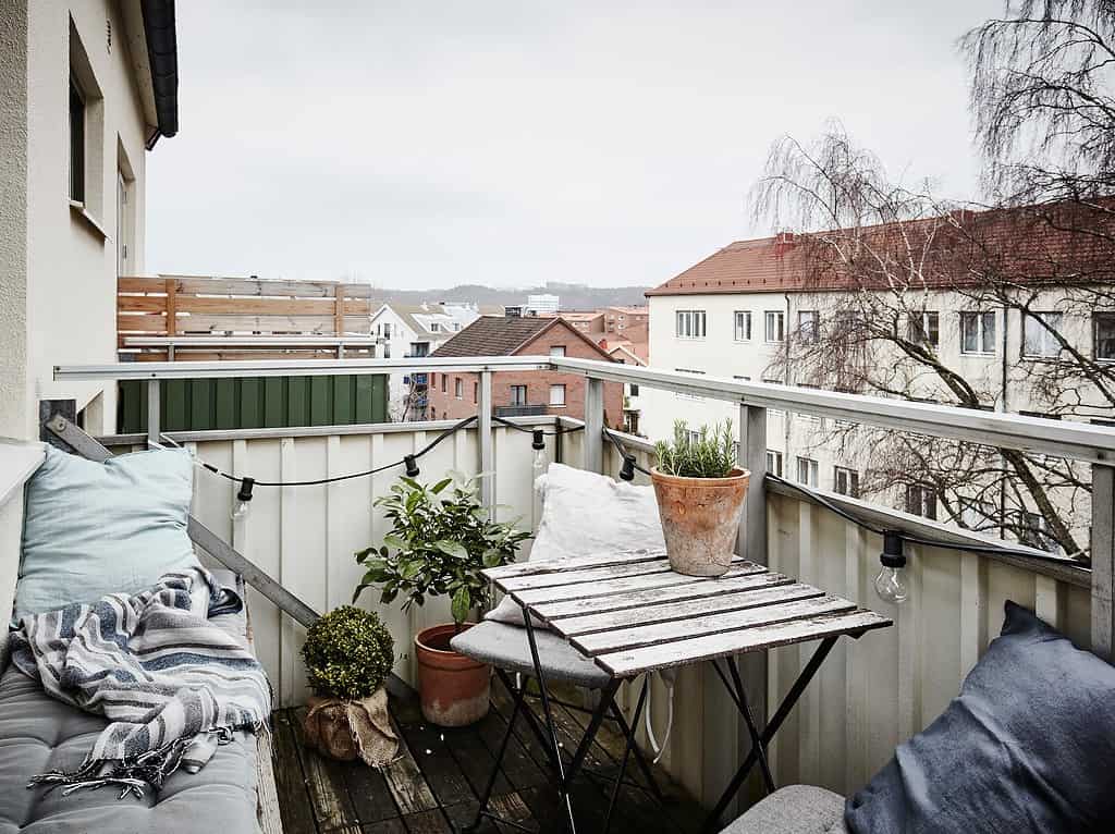 Functional and Stylish 45 m2 Apartment That Makes a Perfect Home Functional and Stylish 45 m2 Apartment That Makes a Perfect Home