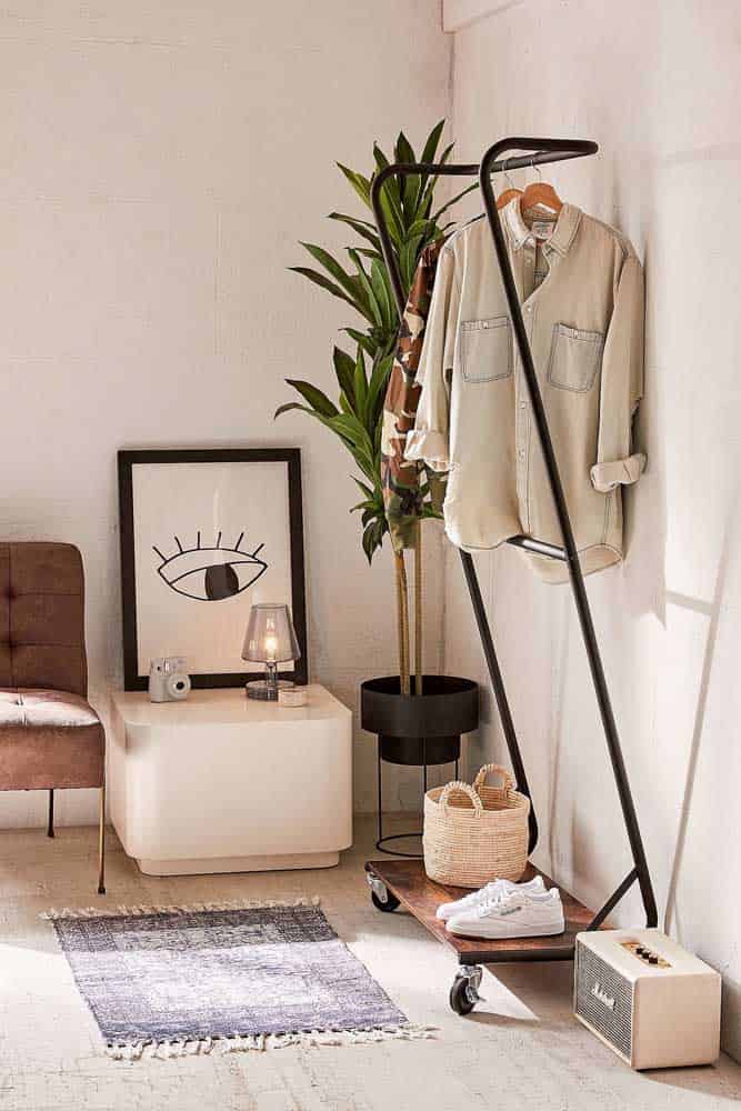 What are the Advantages of Having a Clothes Rack in Your Room? What are the Advantages of Having a Clothes Rack in Your Room?