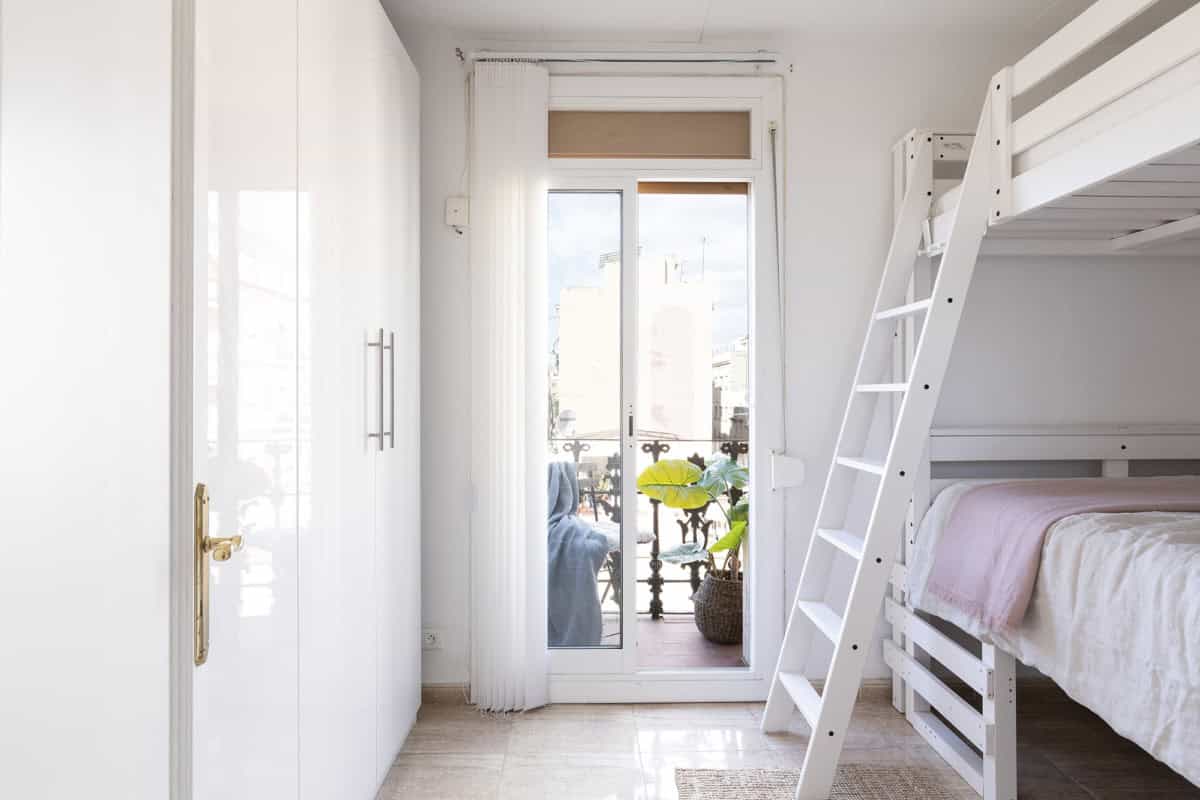 Cozy Apartment Right Next to The Barceloneta Beach Will Make You Daydream! Cozy Apartment Right Next to The Barceloneta Beach Will Make You Daydream!