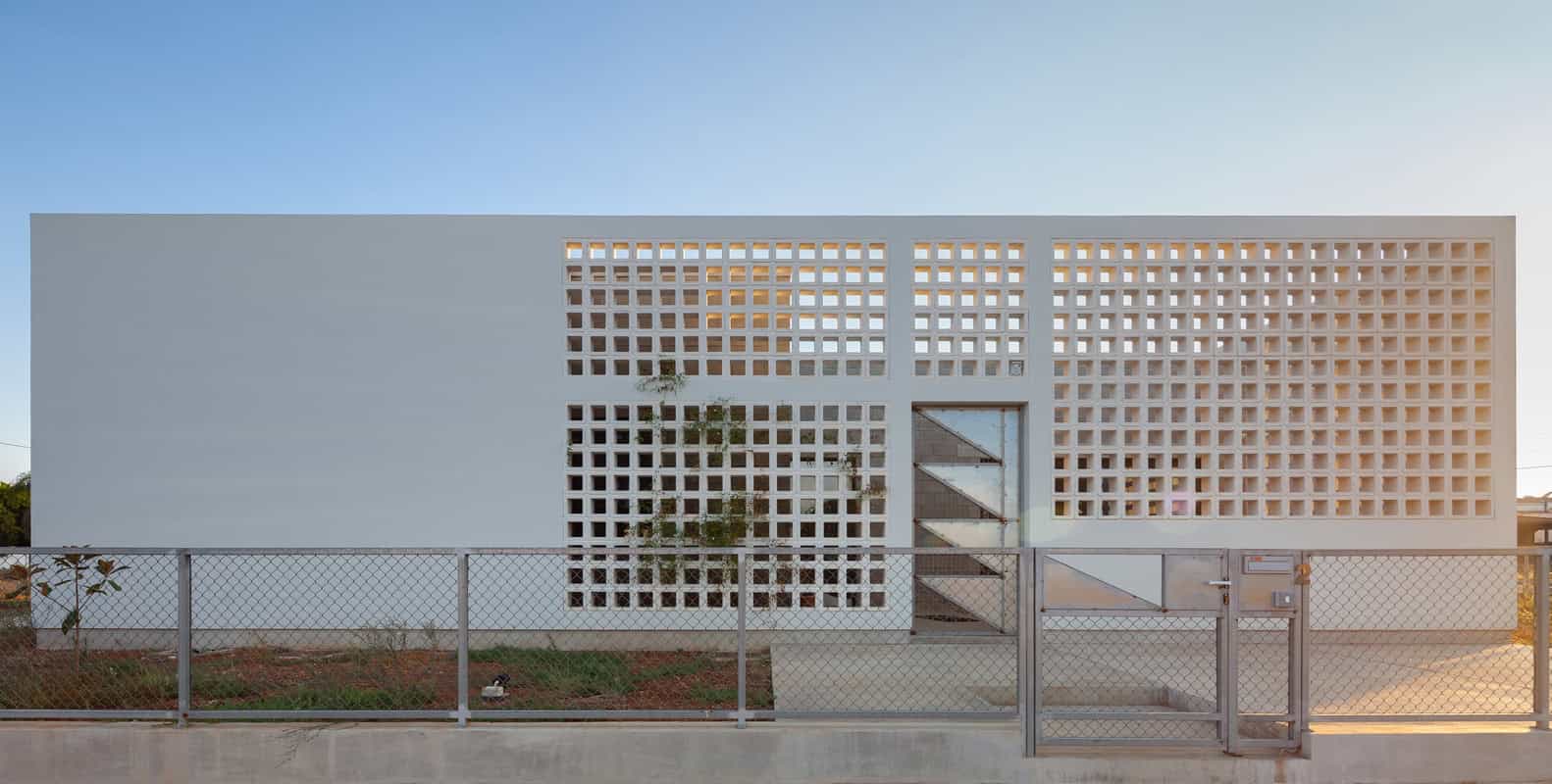 A House with Four Gardens by Draftworks Architects in Nicosia, Cyprus A House with Four Gardens by Draftworks Architects in Nicosia, Cyprus