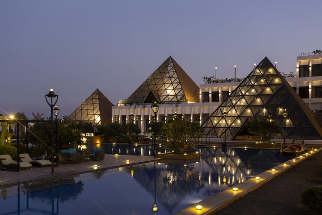 Aarya Club by Ishwar Gehi Architect in Rajkot, India