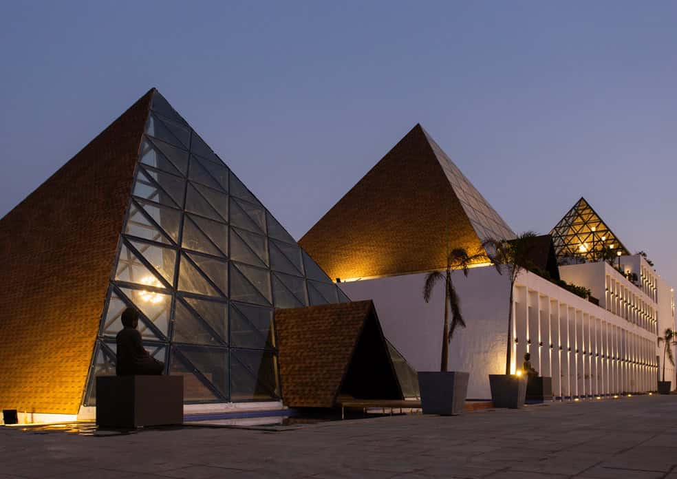 Aarya Club by Ishwar Gehi Architect in Rajkot, India Aarya Club by Ishwar Gehi Architect in Rajkot, India