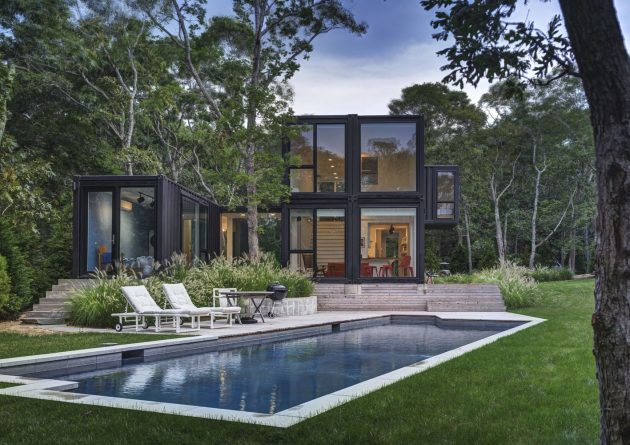 Amagansett Modular House by MB Architecture in Amagansett, New York