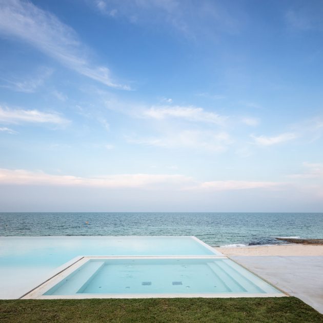 Baraka Seaside Residence by PAD10 Architects in Kuwait