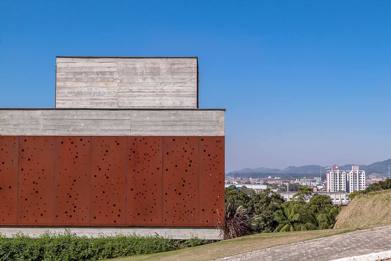 FY House by PJV Arquitetura in Jaragua do Sul, Brazil FY House by PJV Arquitetura in Jaragua do Sul, Brazil