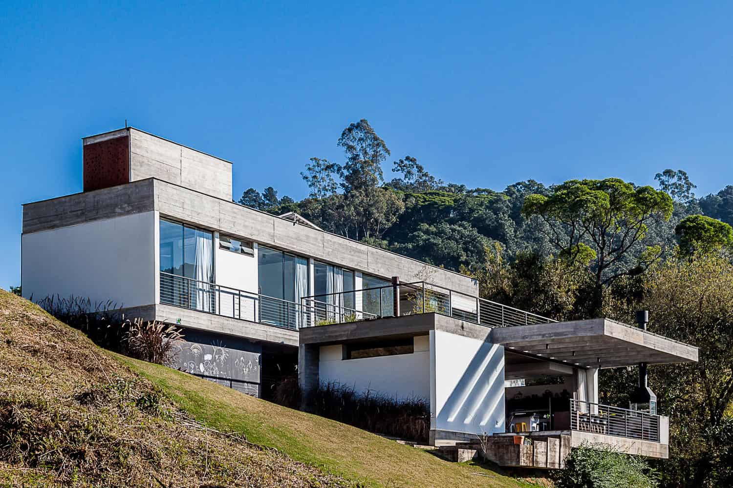 FY House by PJV Arquitetura in Jaragua do Sul, Brazil FY House by PJV Arquitetura in Jaragua do Sul, Brazil