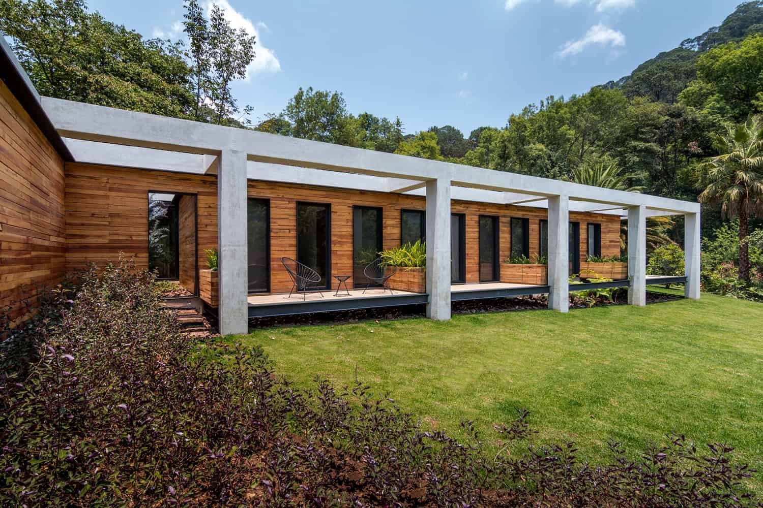 SP Residence by Weber Arquitectos in Valle de Bravo, Mexico SP Residence by Weber Arquitectos in Valle de Bravo, Mexico