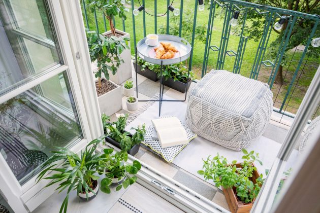 How to Perfectly Arrange Your Balcony for Spring?