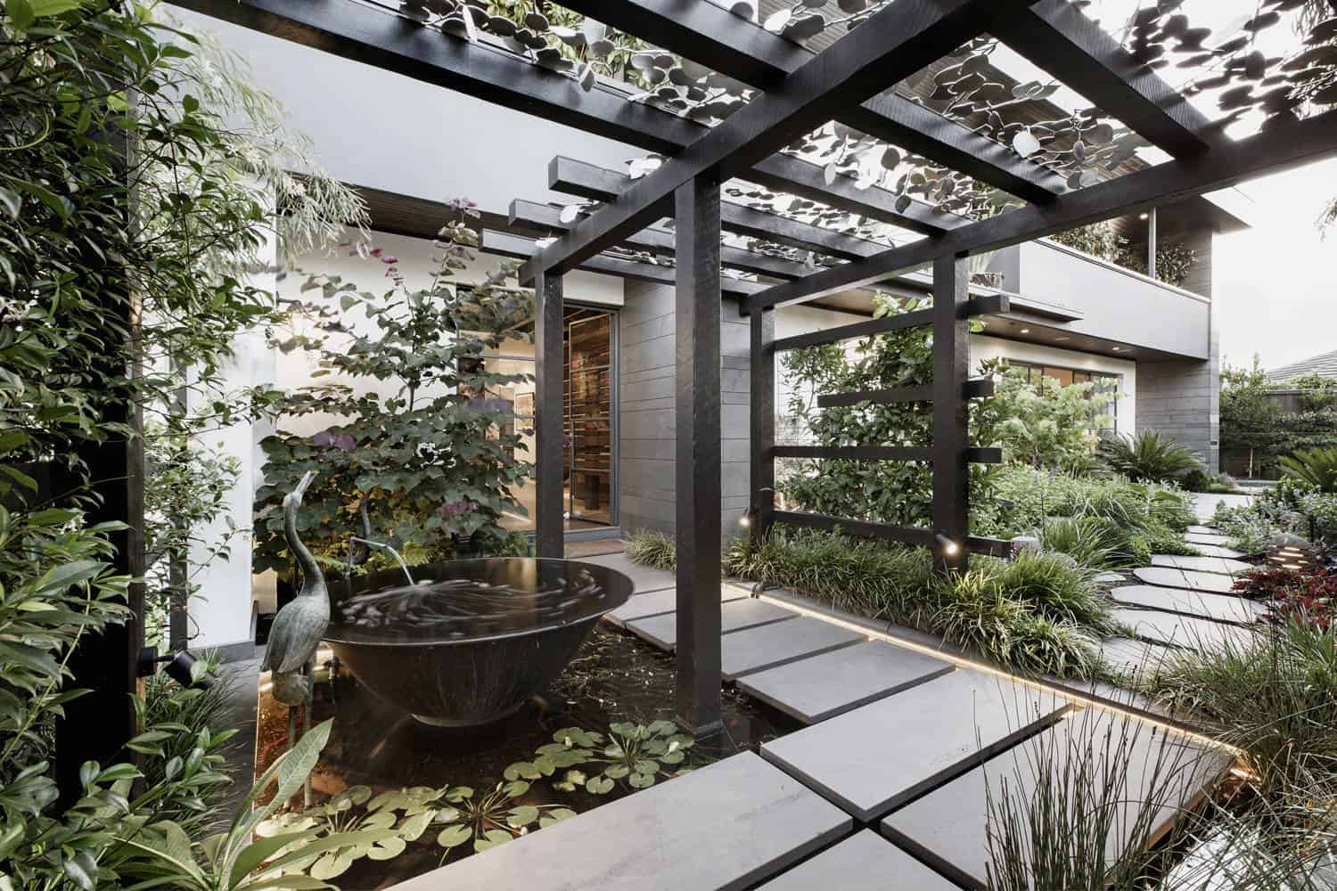 15 Exemplary Industrial  Landscape  Designs  For Lofts And Houses