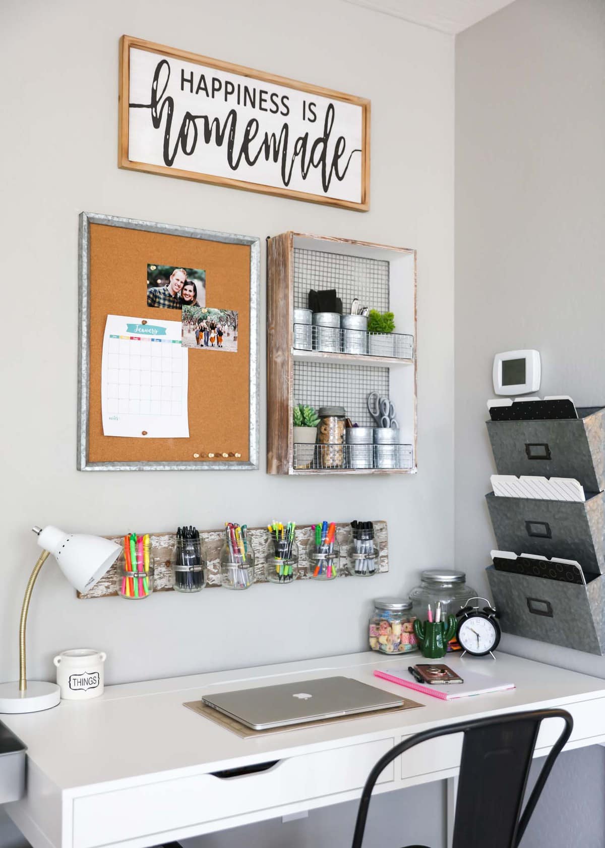 15 Functional DIY Home Office Organization Ideas To Keep Clutter Away