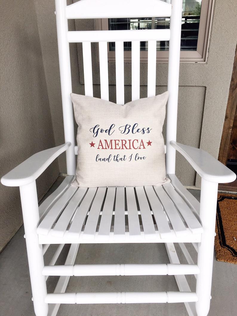 16 Eye-Catching 4th of July Pillow Decor Ideas For Your Home