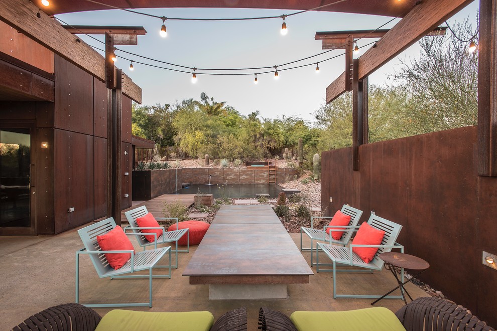 18 Stunning Industrial Patio Designs For The Best Outdoor Season