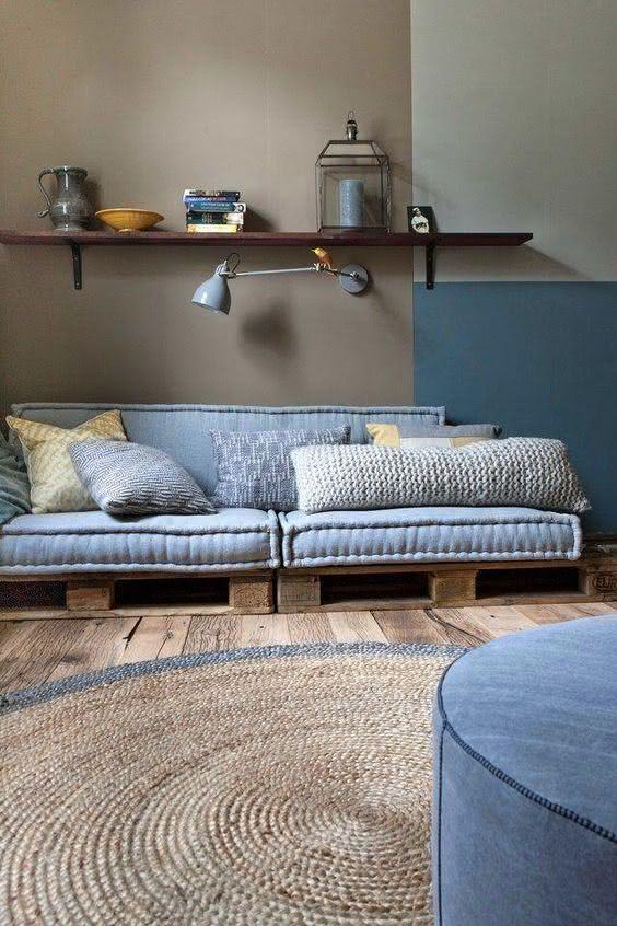 6 Incredible Wooden Pallet Sofa Models
