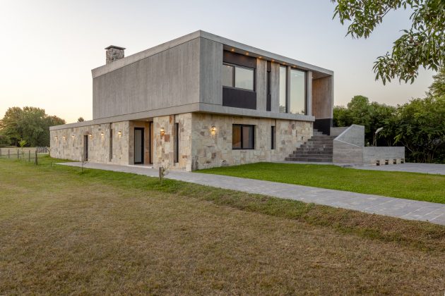 Golf House by Adolfo Bavio Arquitectos in Pilar, Argentina