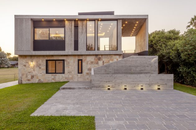 Golf House by Adolfo Bavio Arquitectos in Pilar, Argentina