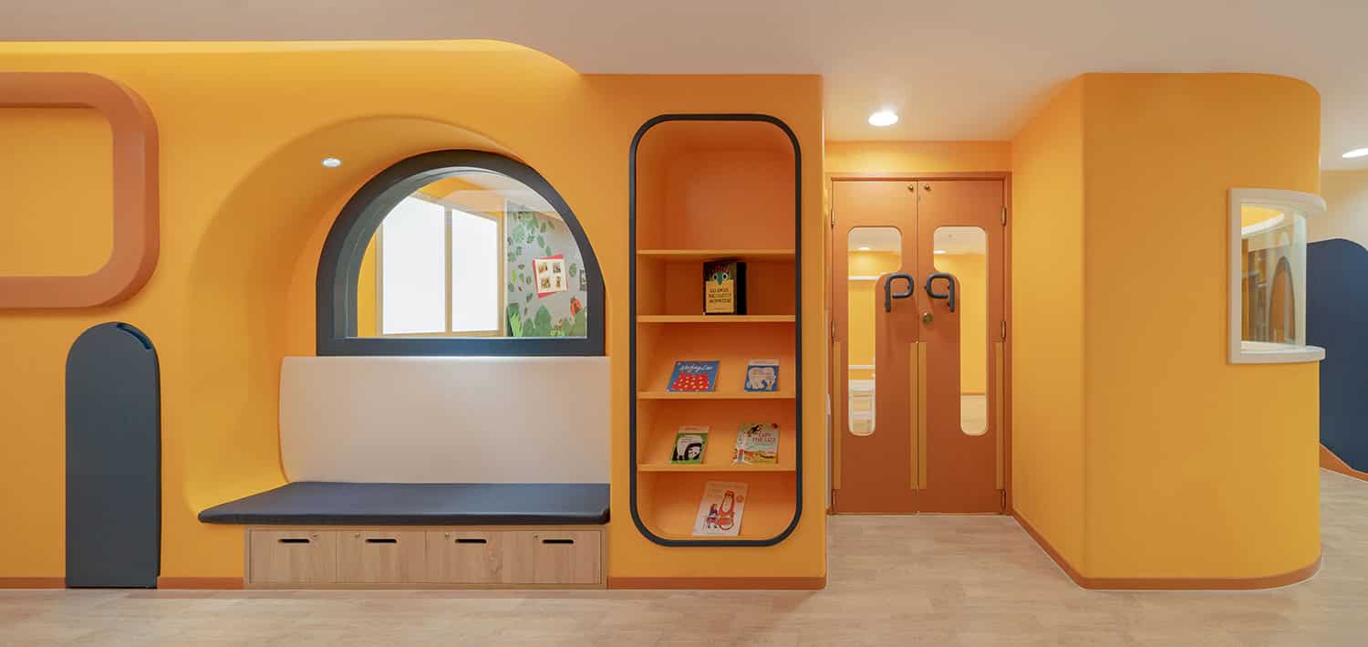 Pony Running Daycare Showroom by VMDPE Design in Shenzhen, China Pony Running Daycare Showroom by VMDPE Design in Shenzhen, China