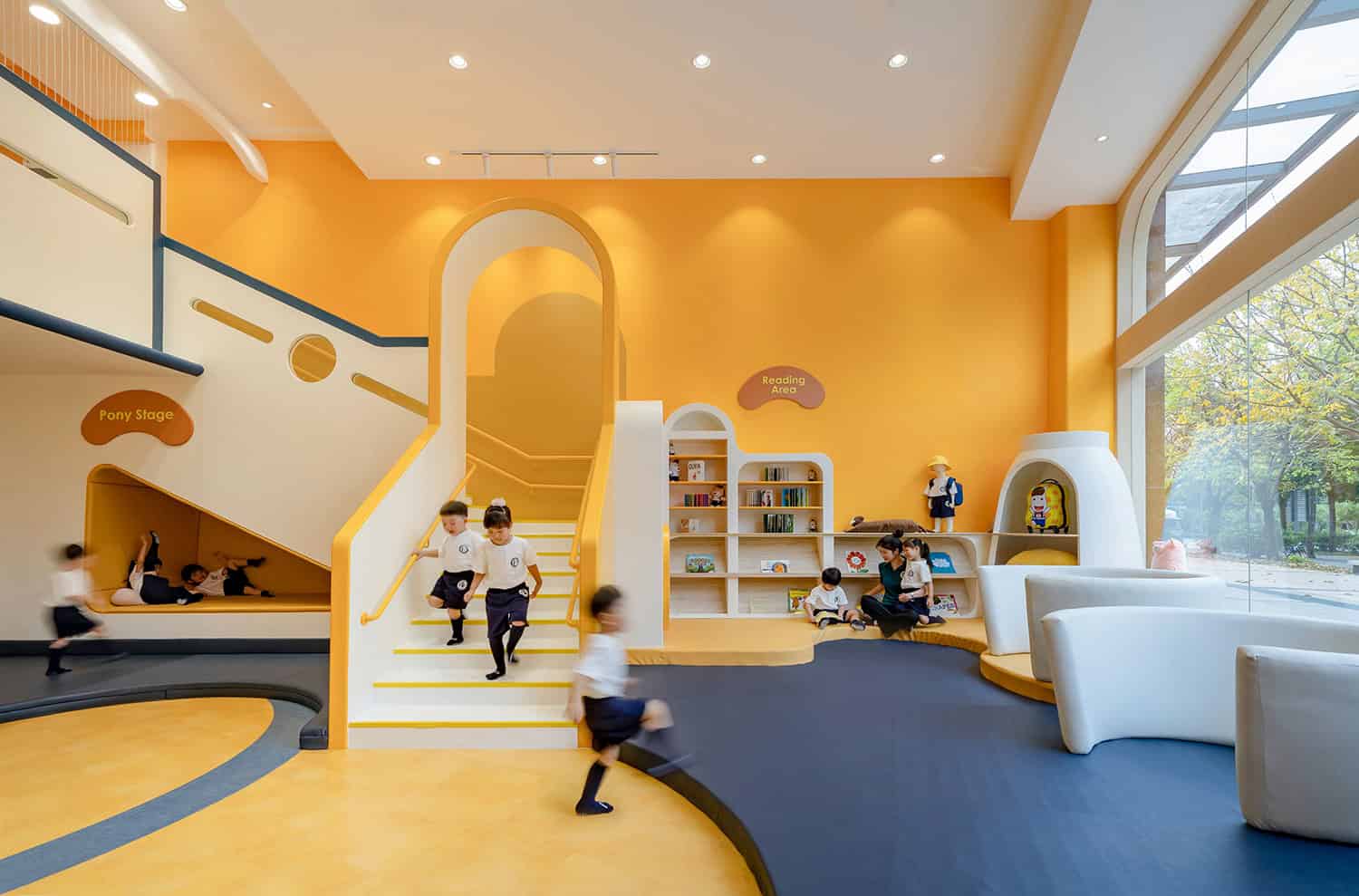 Pony Running Daycare Showroom by VMDPE Design in Shenzhen, China Pony Running Daycare Showroom by VMDPE Design in Shenzhen, China