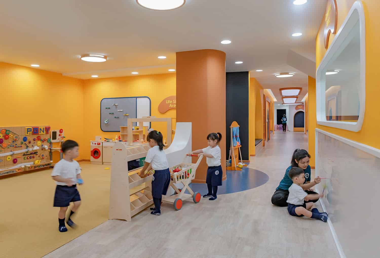 Pony Running Daycare Showroom by VMDPE Design in Shenzhen, China Pony Running Daycare Showroom by VMDPE Design in Shenzhen, China