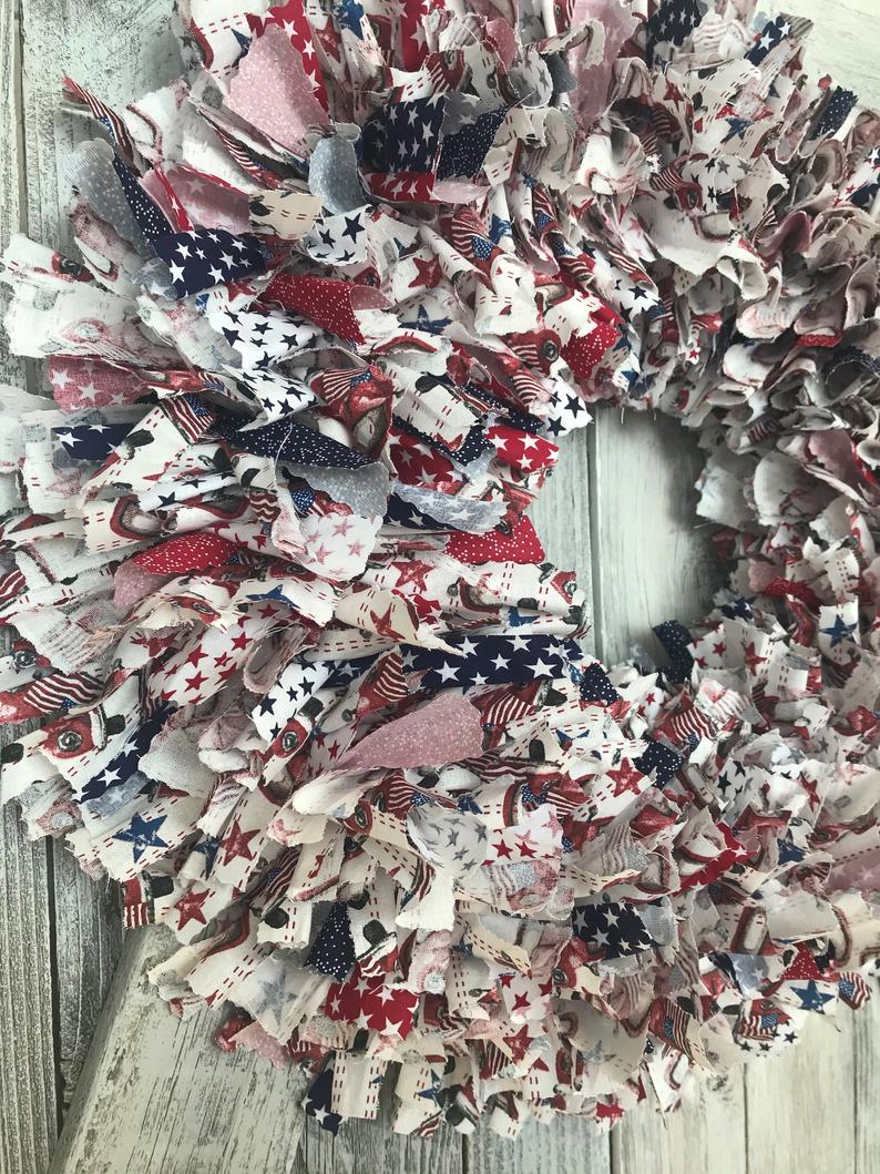 17 Incredible 4th of July Wreath Ideas You're Gonna Love