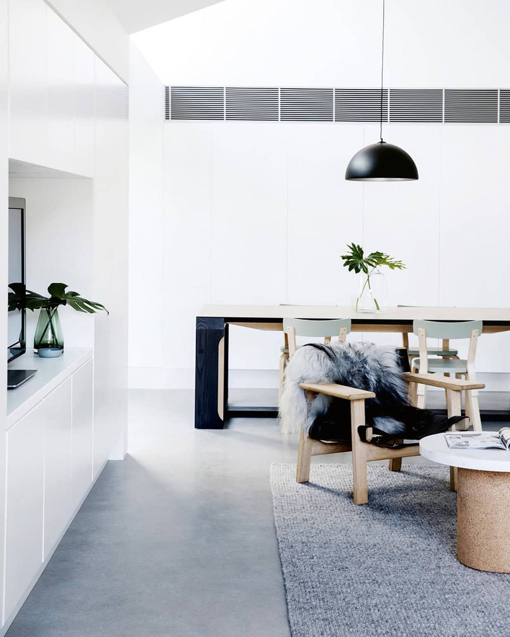 Contemporary Decor With Hints of Mint Green Contemporary Decor With Hints of Mint Green