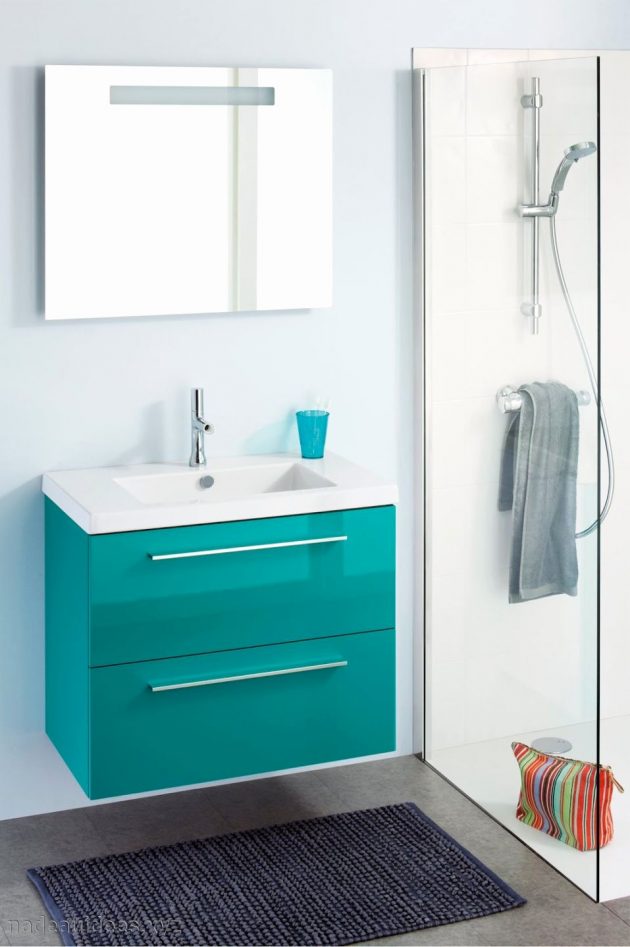 Color on the Bathroom Furniture - Yes or No?