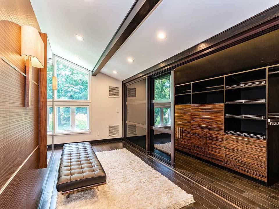 20 Practically Elegant Mid-Century Modern Closet Designs 20 Practically Elegant Mid-Century Modern Closet Designs