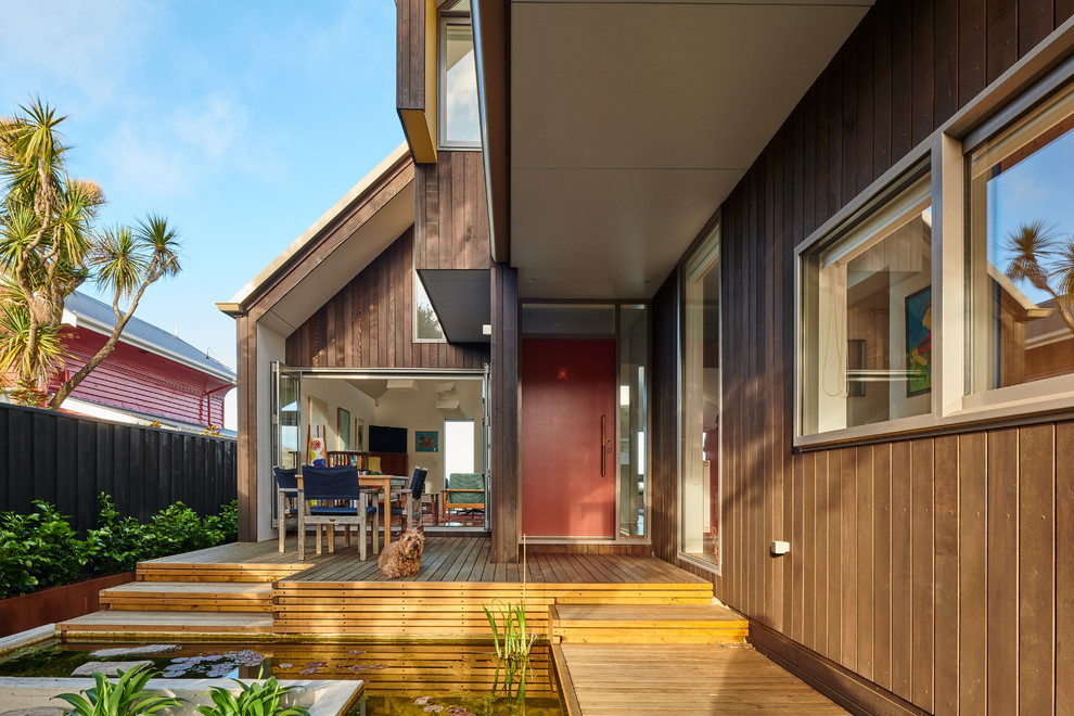 20 Spectacular Mid-Century Modern Deck Designs That Will Make You Love Summer