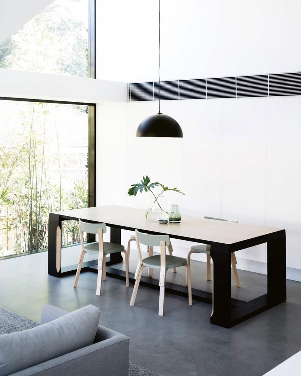 Contemporary Decor With Hints of Mint Green Contemporary Decor With Hints of Mint Green