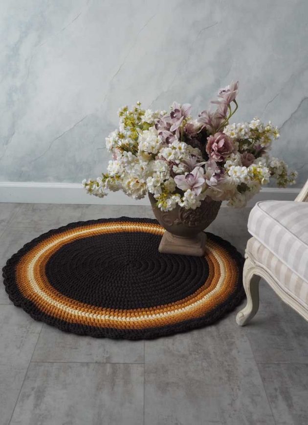 9 Models of Simple Crochet Rugs You Will Love