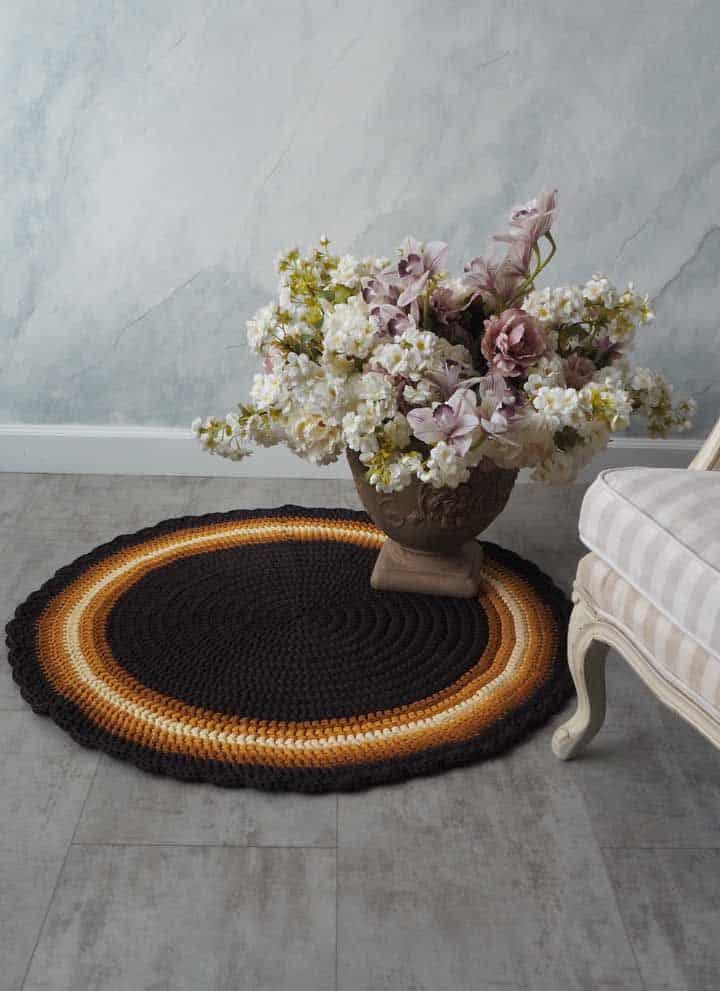 9 Models of Simple Crochet Rugs You Will Love 9 Models of Simple Crochet Rugs You Will Love