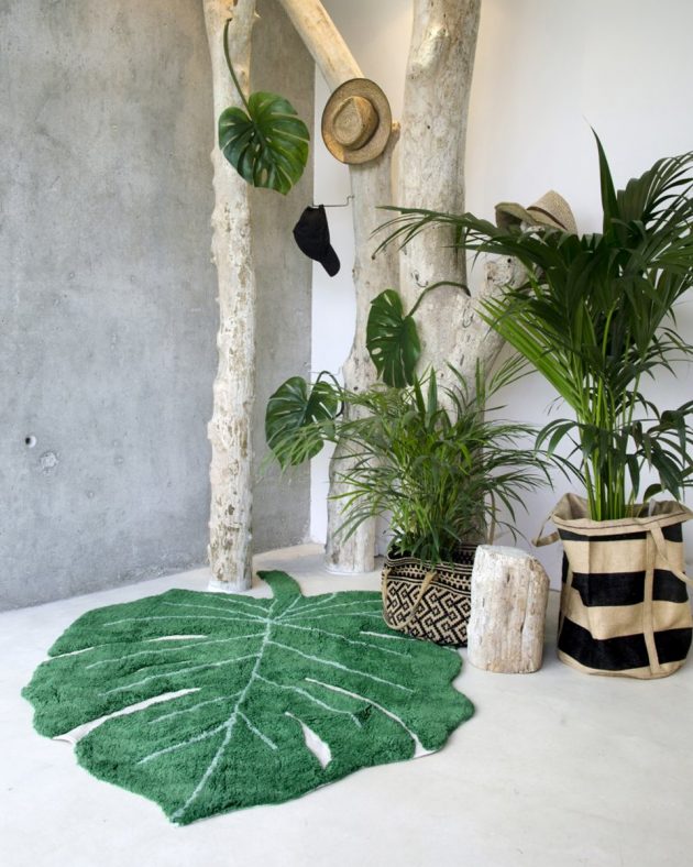 Decorate With the Monstera Leaf