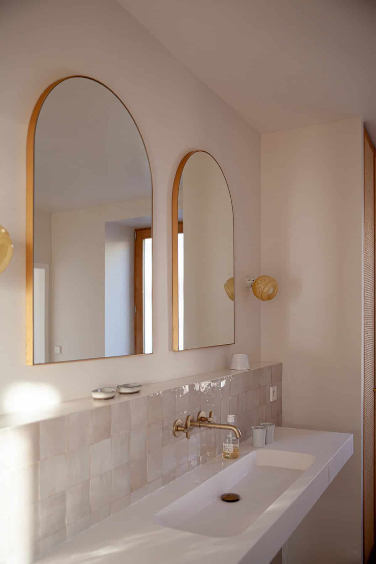 Holiday Home in Corsica With Views of the Mediterranean Holiday Home in Corsica With Views of the Mediterranean