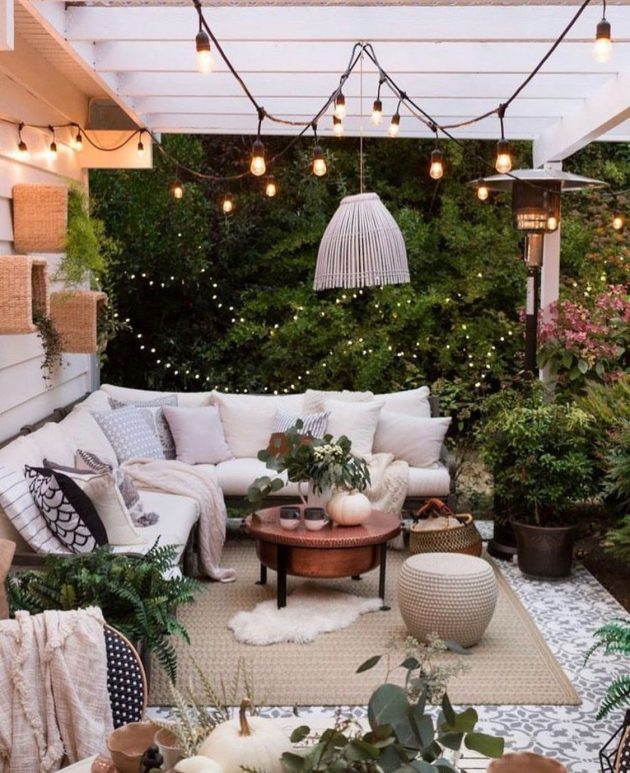 A Modern Garden Furniture for the Summer