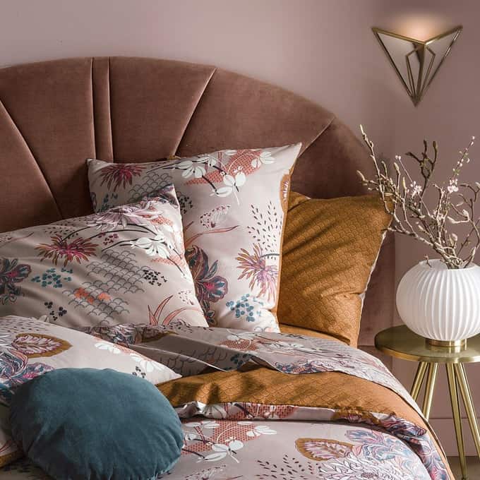 Elegant Lighting for a Modern Glam Atmosphere Elegant Lighting for a Modern Glam Atmosphere