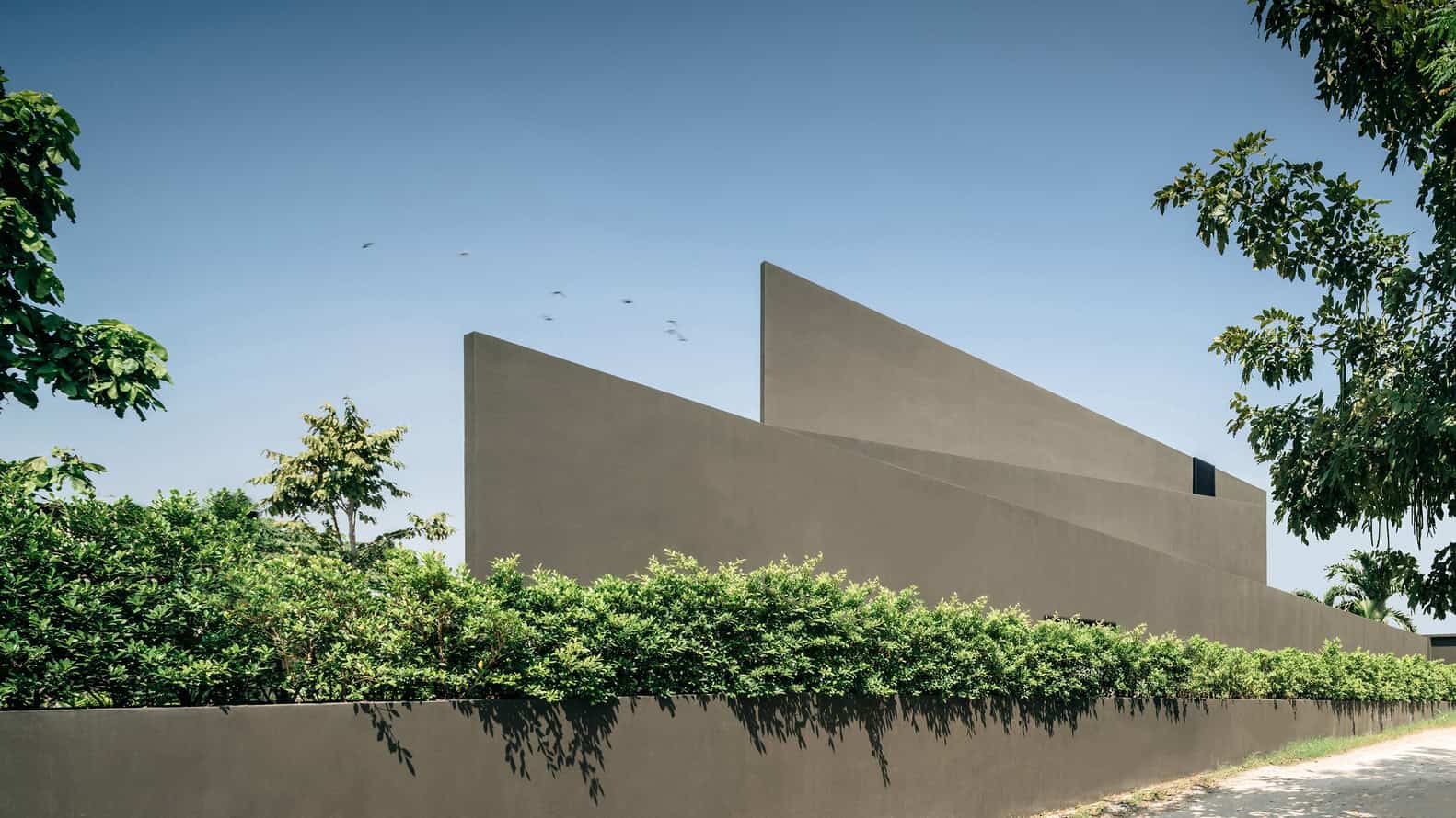 Chonburi Sila House by Anghin Architecture in Chonburi, Thailand Chonburi Sila House by Anghin Architecture in Chonburi, Thailand