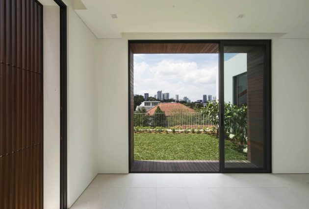 Cube House by Ming Architects in Singapore