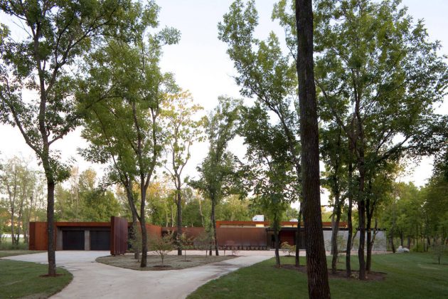 Heavy Metal by Hufft Projects in Joplin, Missouri