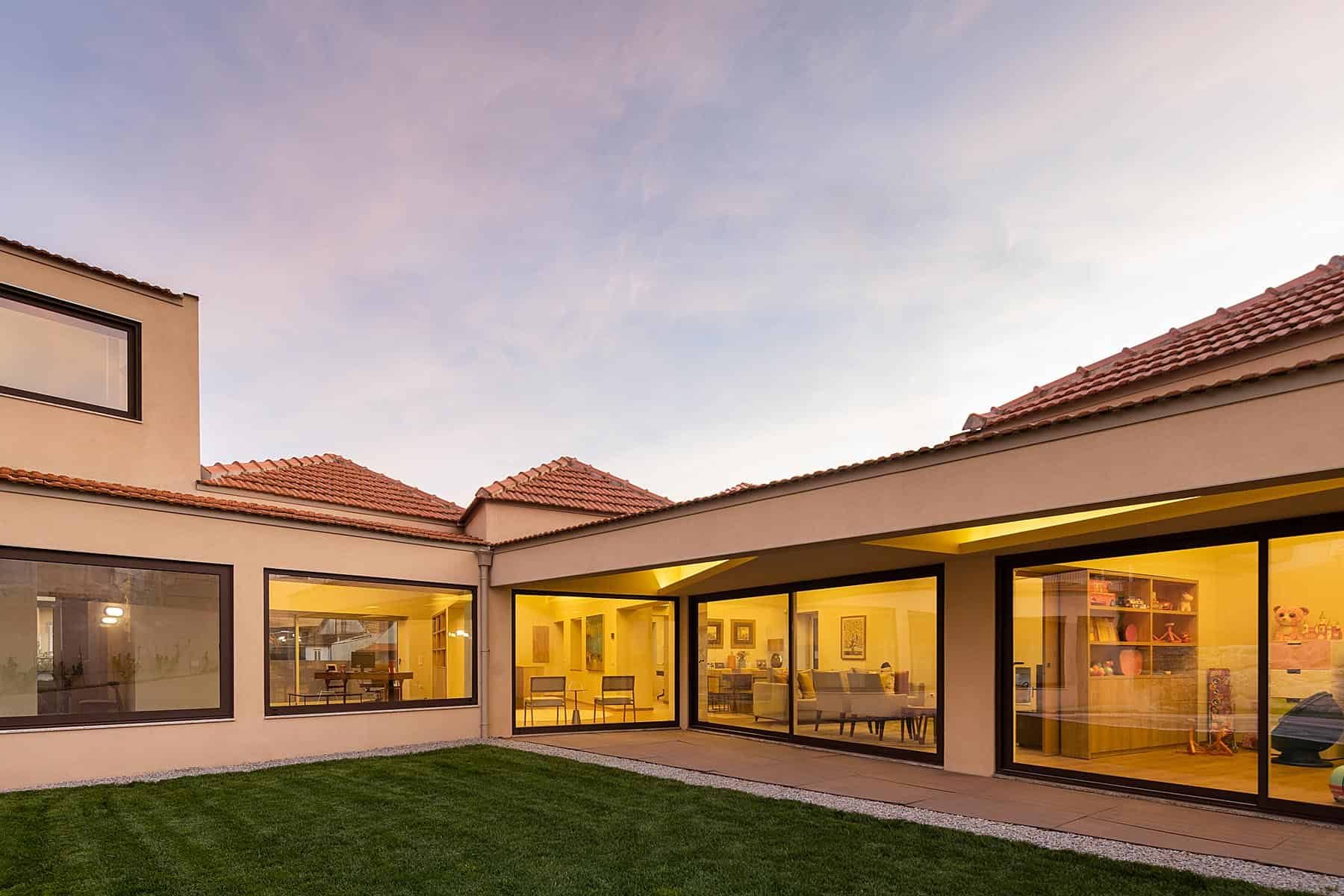 Interior lighting of a house in Porto, inspired by umbrellas Interior lighting of a house in Porto, inspired by umbrellas