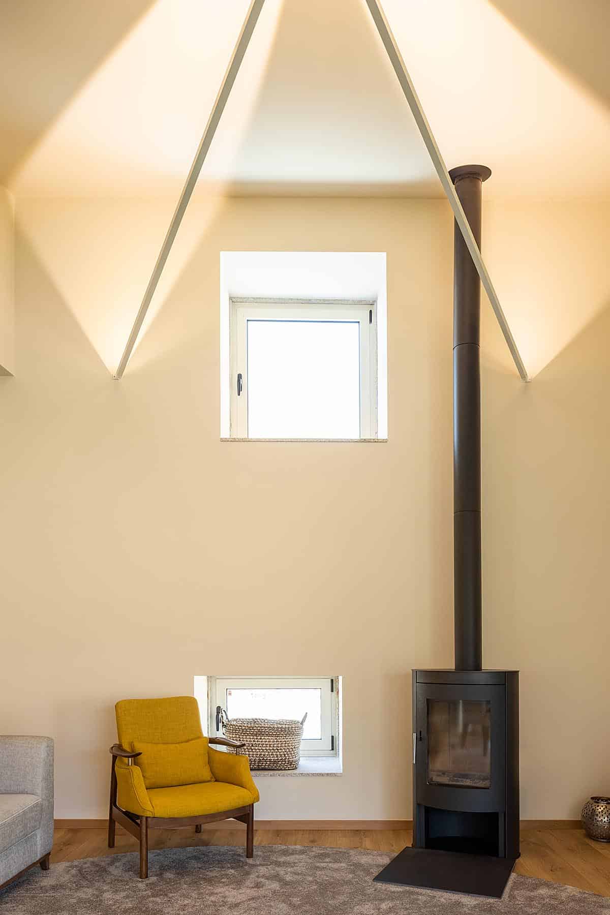 Interior lighting of a house in Porto, inspired by umbrellas Interior lighting of a house in Porto, inspired by umbrellas