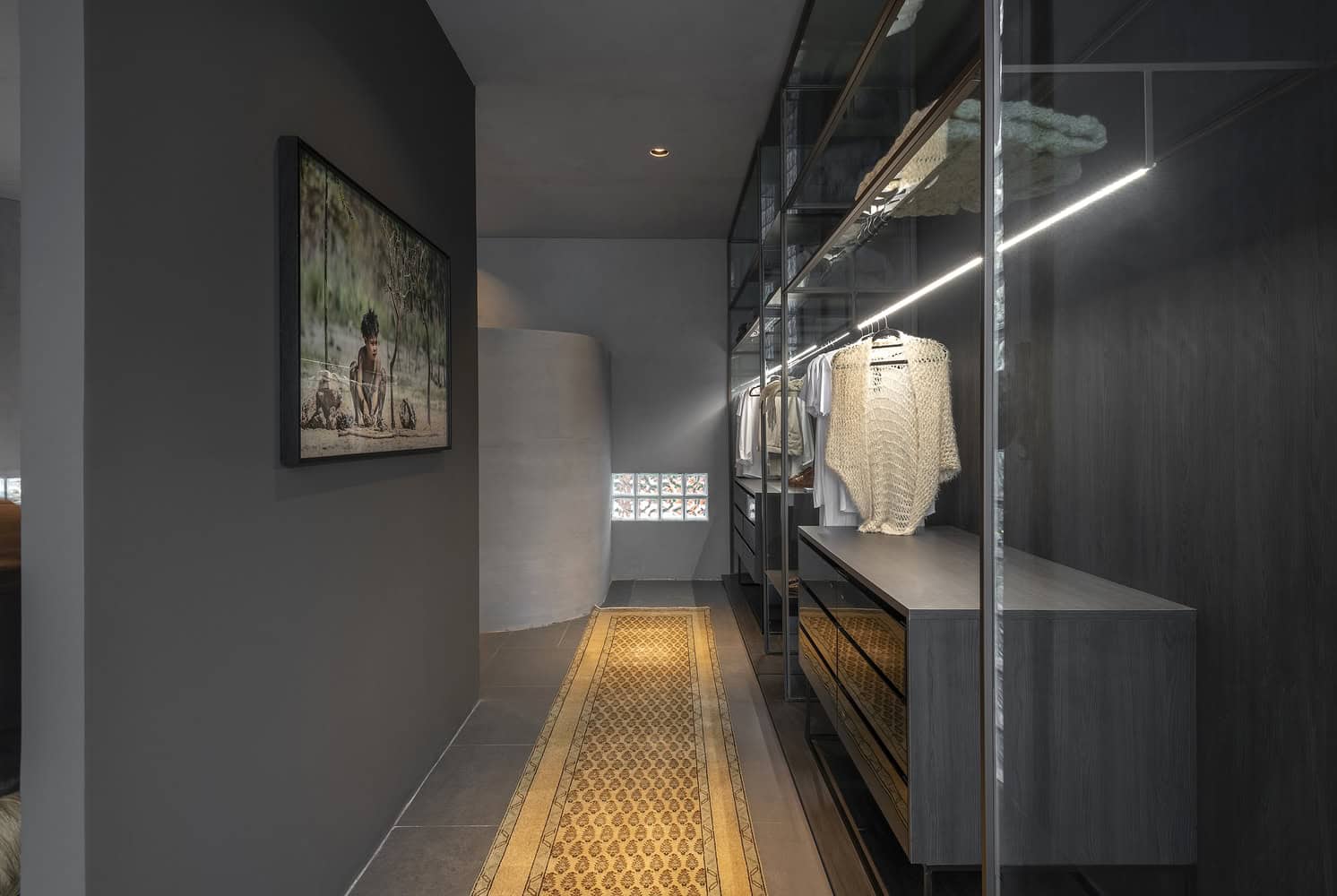 Lake House by Estudio MB + Janaina Pacheco Arquitetura in Mangabeiras, Brazil Lake House by Estudio MB + Janaina Pacheco Arquitetura in Mangabeiras, Brazil