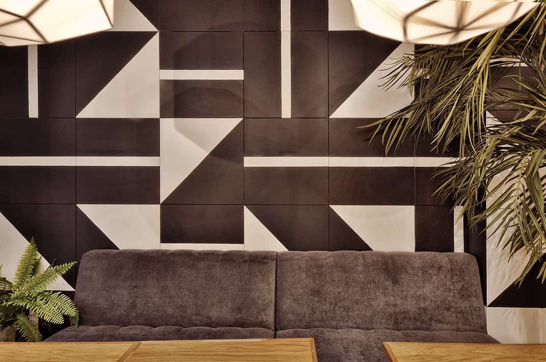 Lao Bao - Beatufiul Design of a Pan-Asian Cafe by ALLARTSDESIGN in Russia Lao Bao - Beatufiul Design of a Pan-Asian Cafe by ALLARTSDESIGN in Russia