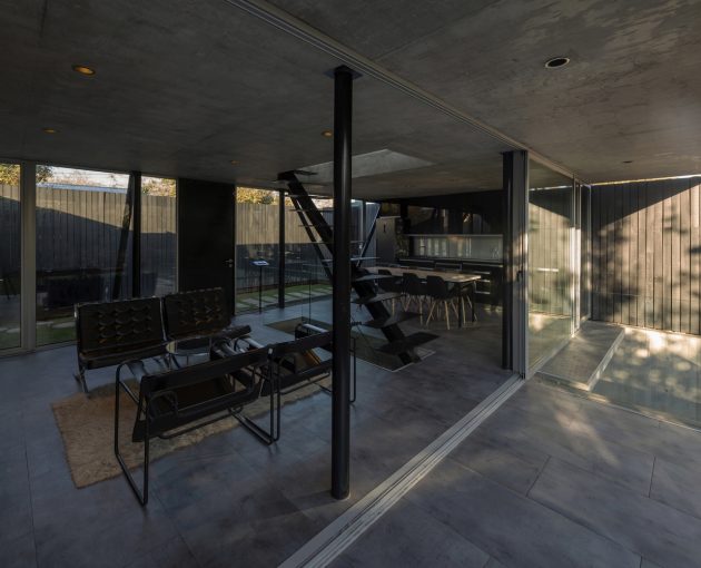 Mogro House by Rodolfo Canas in Santiago, Chile