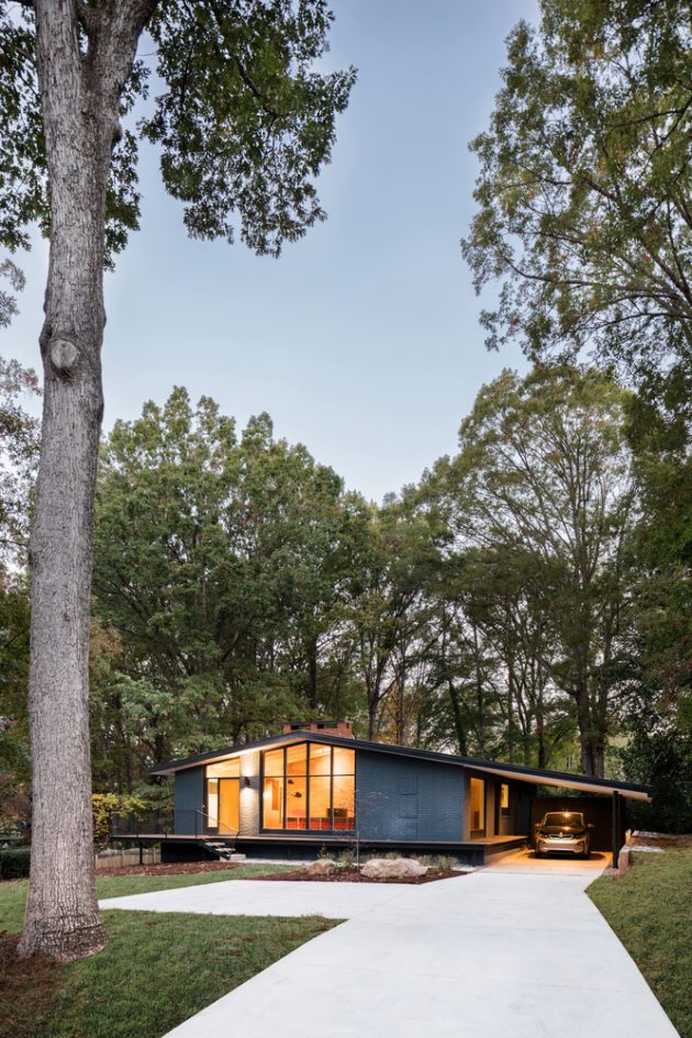 Ocotea House Renovation by in situ studio in Raleigh, North Carolina