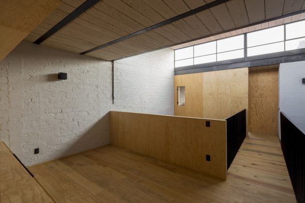 RR House by Delfino Lozano in Zapopan, Mexico